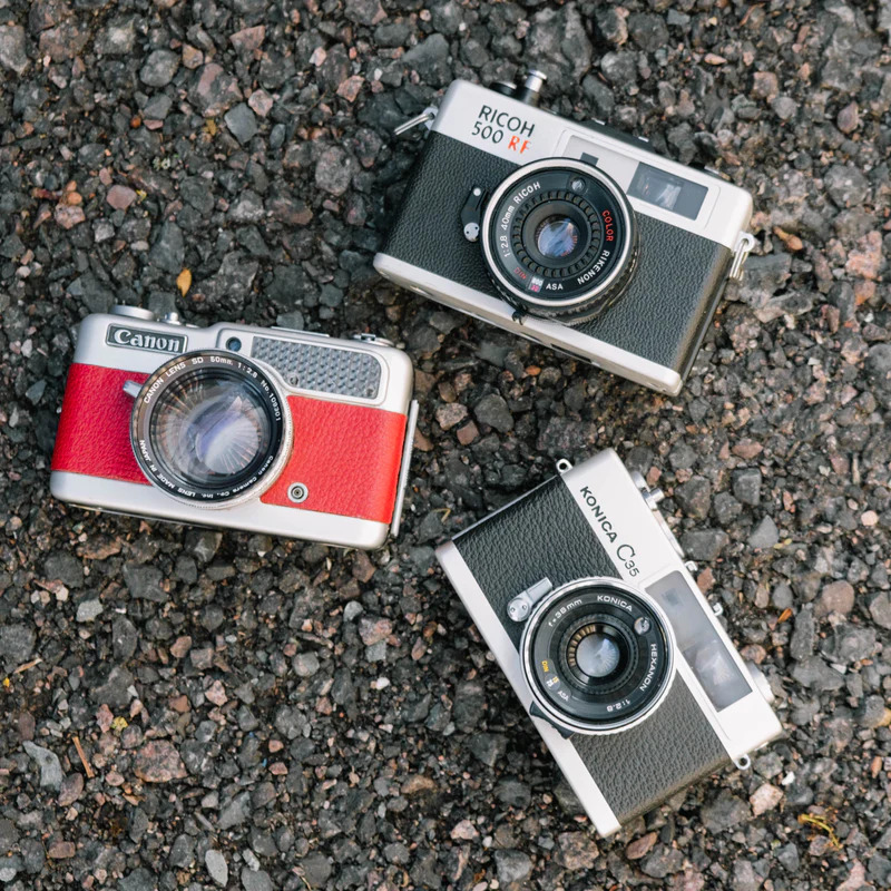 Film Camera Store is an online retailer featuring a wide range of new and used 35mm film cameras and accessories.
