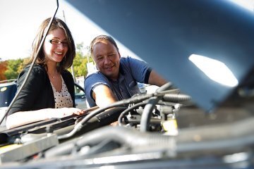 Auto Lab is a family-owned and operated auto repair shop in Libertyville, IL.