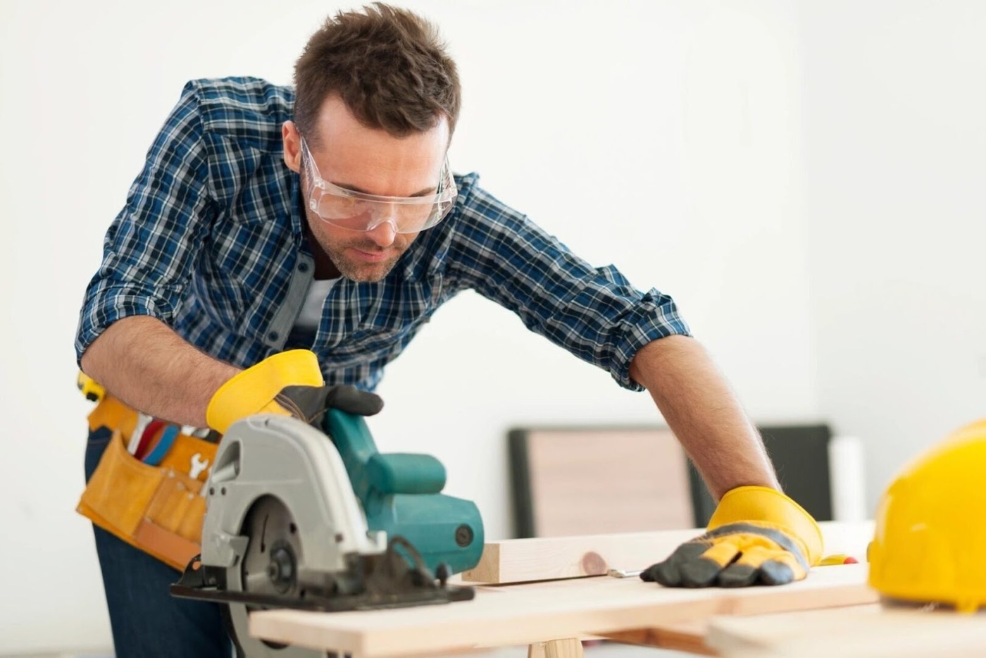 1 Stop Handyman has years of experience in home improvement projects.