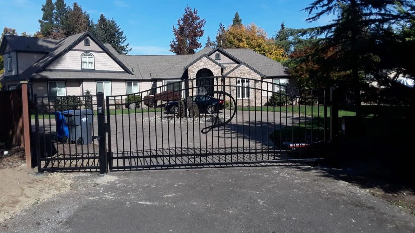 Safe Haven Electric Gates and Fencing is a renowned supplier of electric gates and fencing solutions to the Seattle and Portland regions.