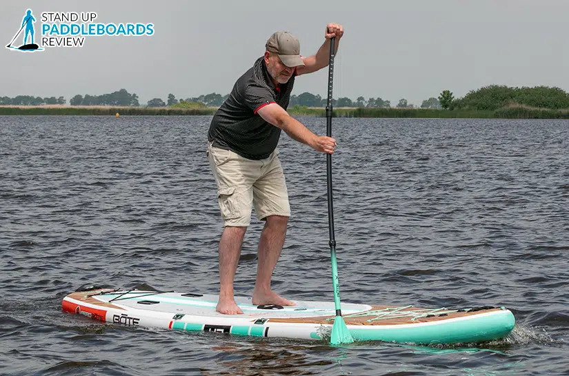 SUP Scout is a leading resource for beginner paddle boarders.