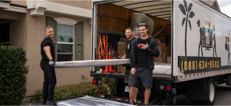 Royal Moving & Storage San Francisco is a leading provider of moving and storage services in the San Francisco Bay Area.