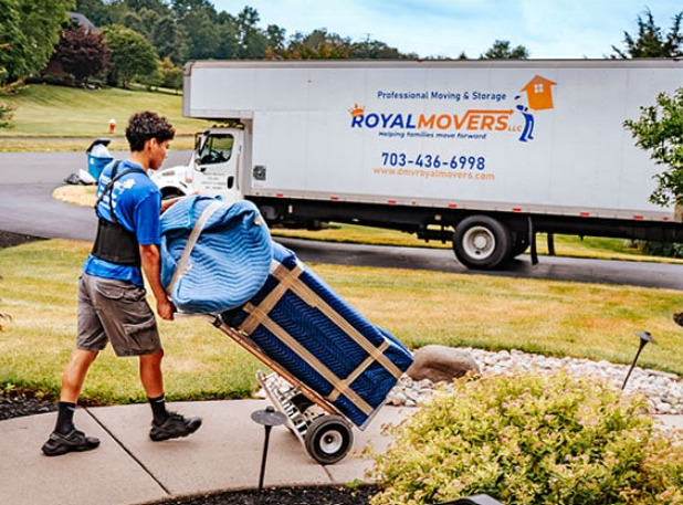 Royal Movers isn't just a moving company—it is the driving force behind seamless, stress-free relocations in Sterling, Virginia, and the surrounding areas.