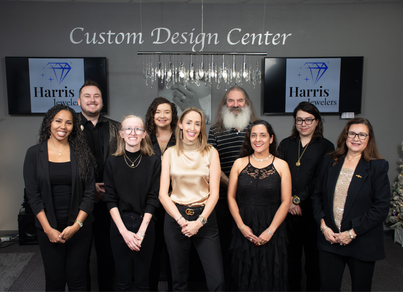 Known for its award-winning craftsmanship and exceptional service, Harris Jewelers is a top jewelry store in New Mexico, specializing in luxury jewelry and fine timepieces.