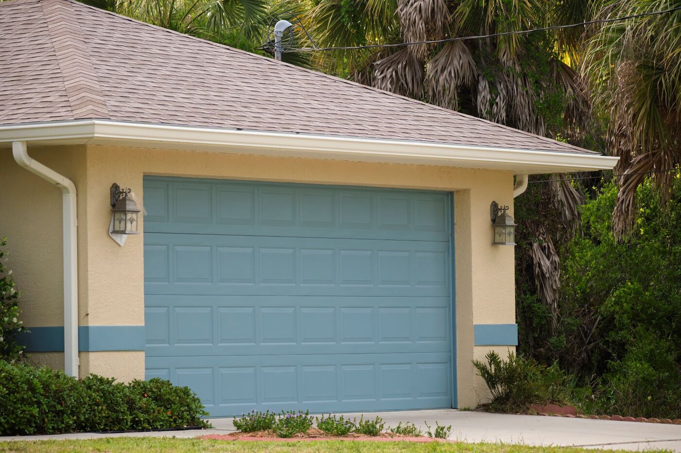 Houston Garage Door Repair is a trusted local provider of garage door services, proudly serving Houston, TX, and its surrounding communities.