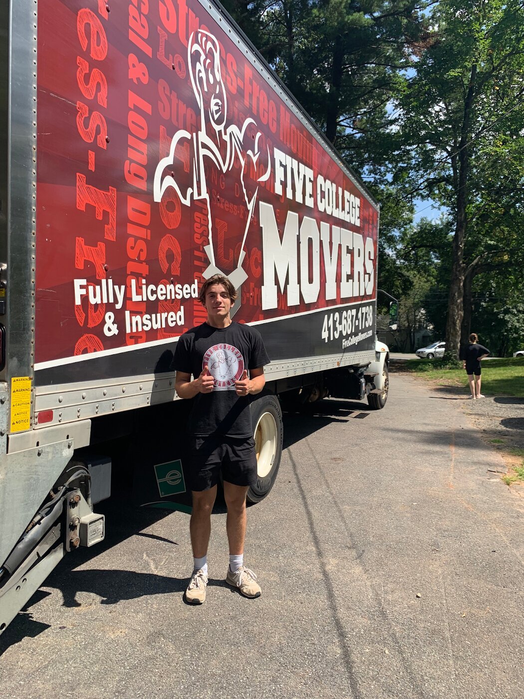 Five College Movers is a full-service moving company serving Massachusetts and Connecticut.