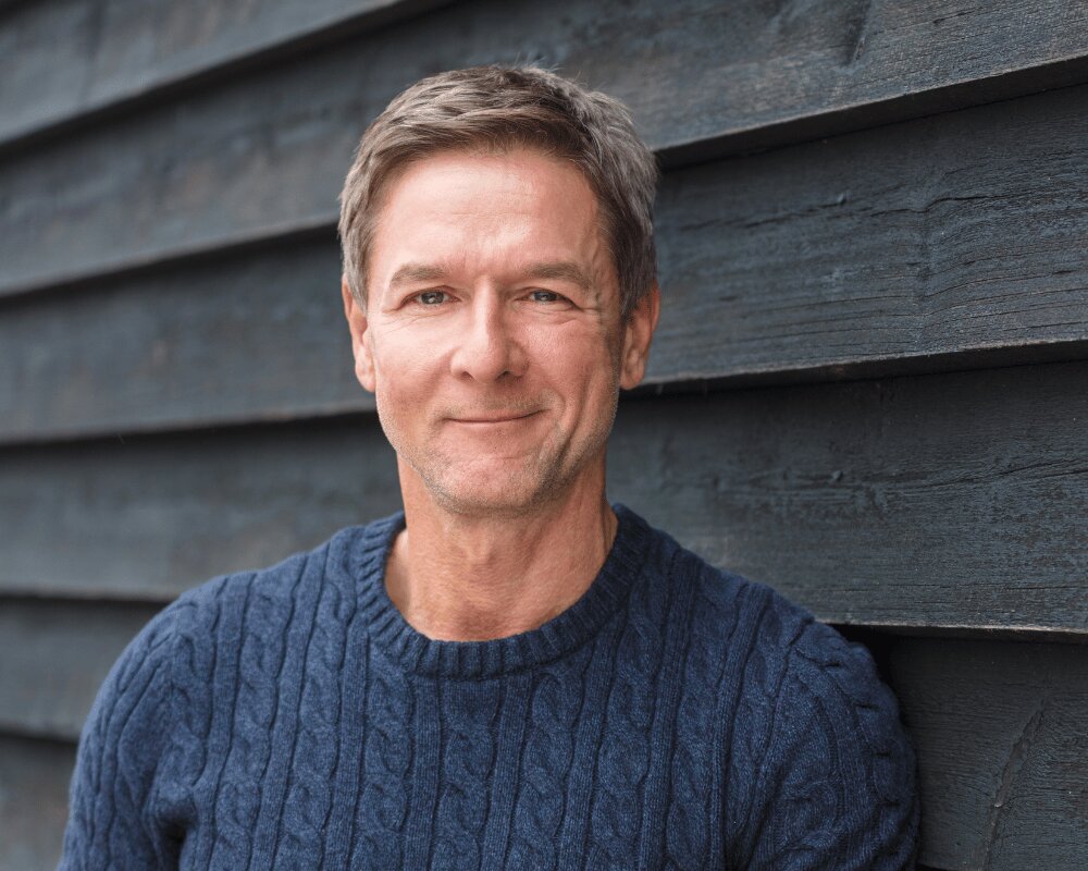 Natural Transplants Hair Restoration Clinic is dedicated to inspiring confidence and changing lives through hair transplants.