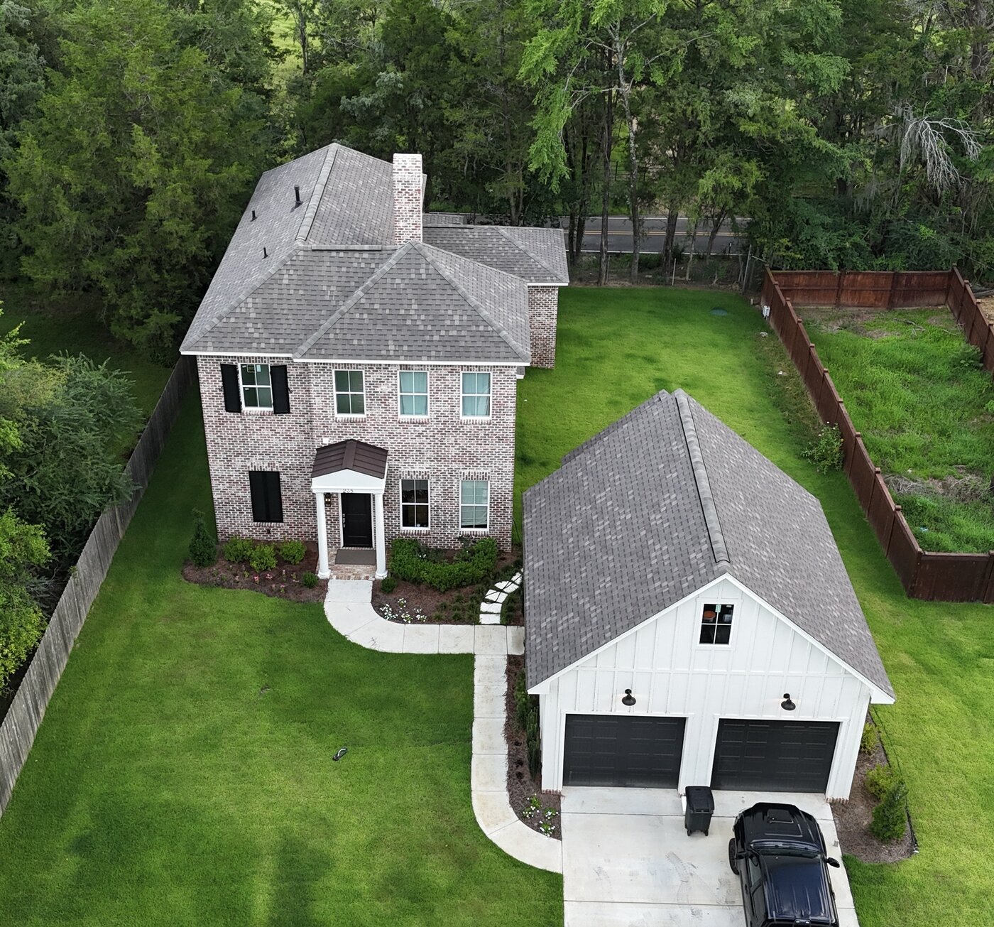 Storm Avenue Roofing and Construction is a premier roofing company serving the Jackson metropolitan area, providing residential and commercial roofing services.