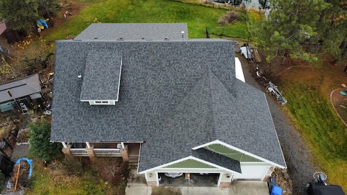 Integrity Roofing and Repair is a full-service roofing company providing residential roofing services, commercial roofing, metal roofing systems, and roof tear-offs throughout Eastern Washington and North Idaho.