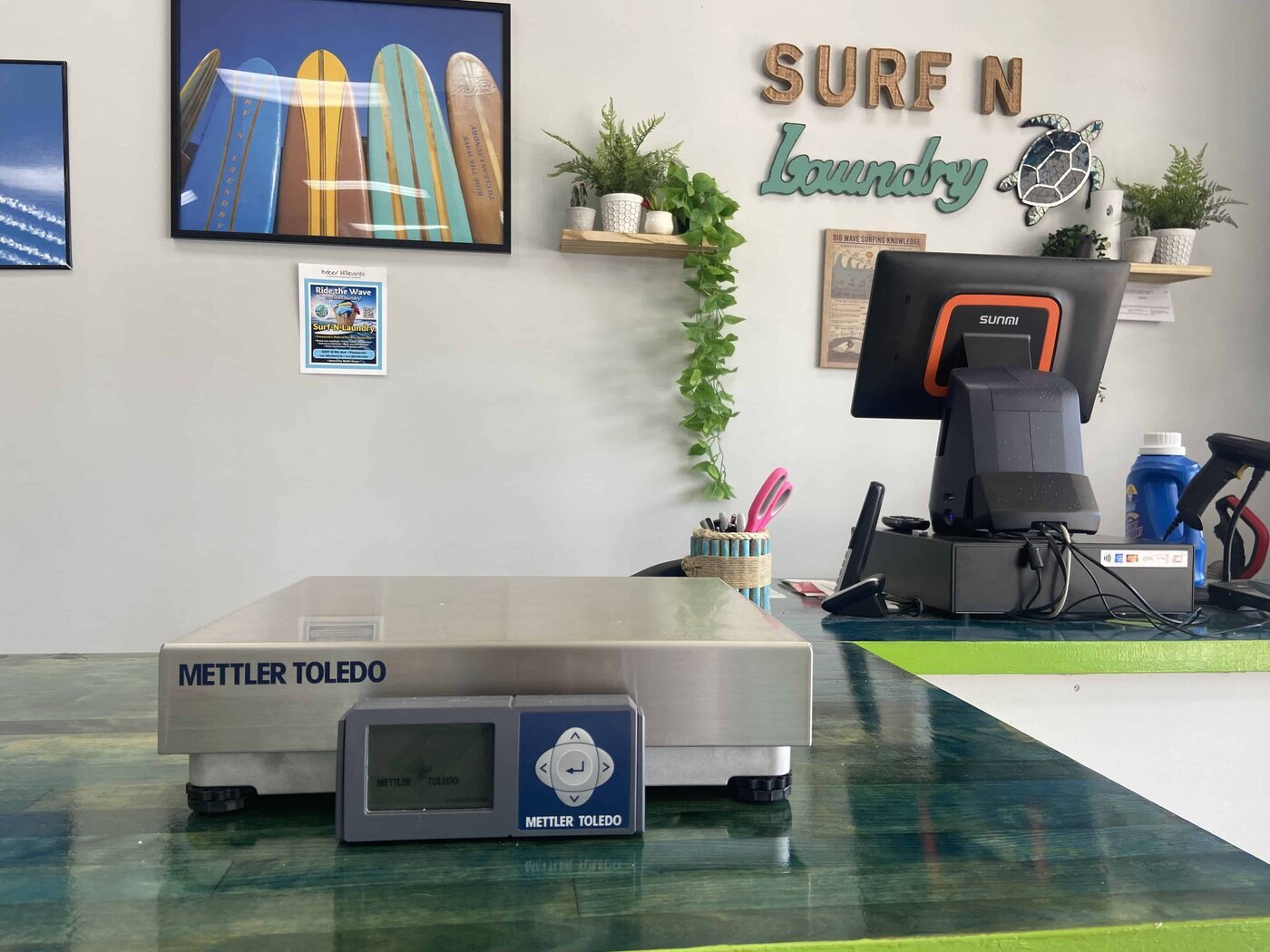 Surf -N- Laundry serves Pensacola with a laundromat experience designed for everyday life.
