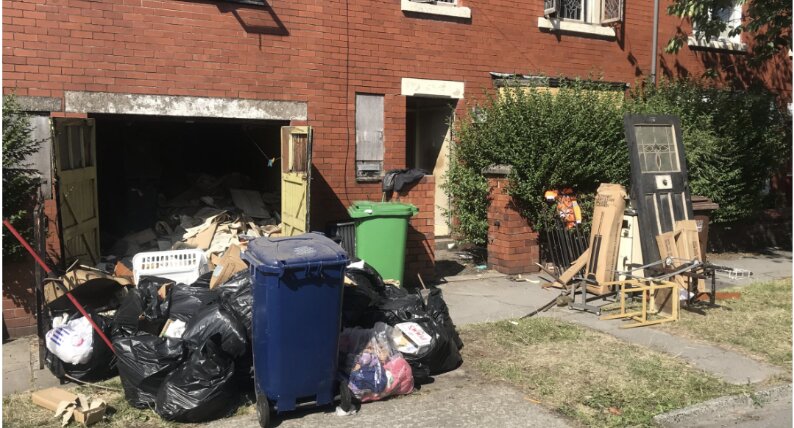 The Rubbish Removers is a family owned waste removal company based in Greater Manchester, serving homes and businesses across the North of England.