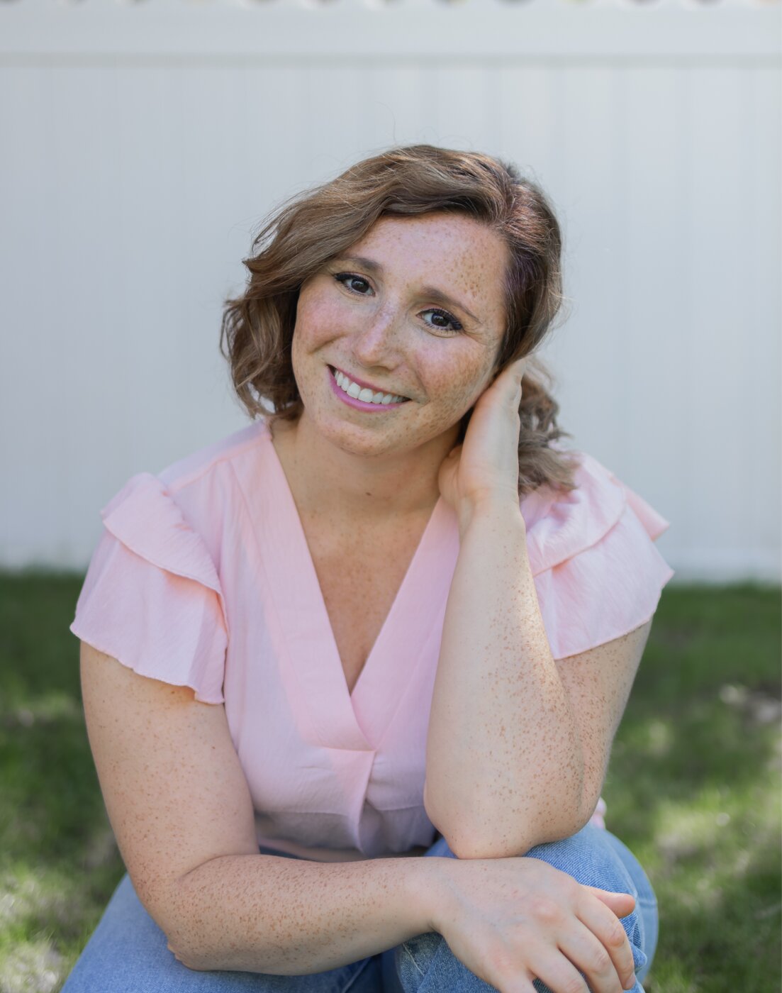 Steph Spirou Photography is a Waldwick, New Jersey–based photography studio specializing in maternity, newborn, and family portraits.