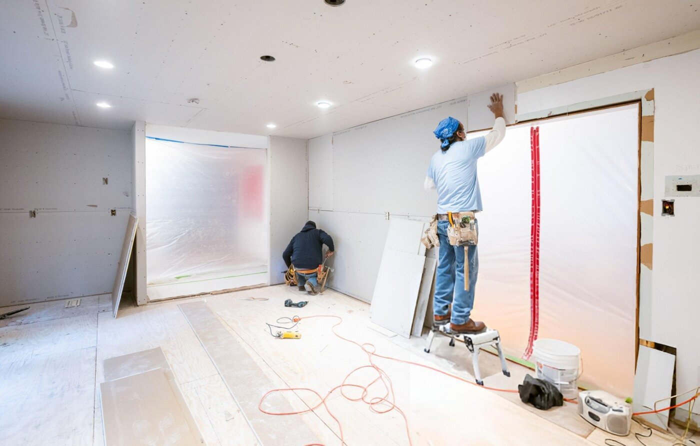 Peerless Restoration and Construction is a Tampa-based company providing remodeling, restoration, and exterior improvement services for residential properties.