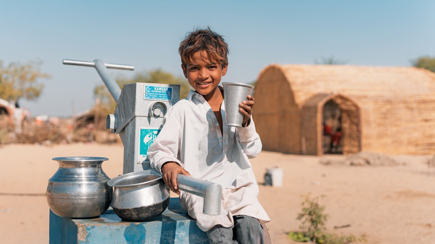 Al Mustafa Welfare Trust is a UK-registered international humanitarian charity (Reg. No. 1119831) that has been delivering aid and development programmes to the world’s most vulnerable communities since 1983.