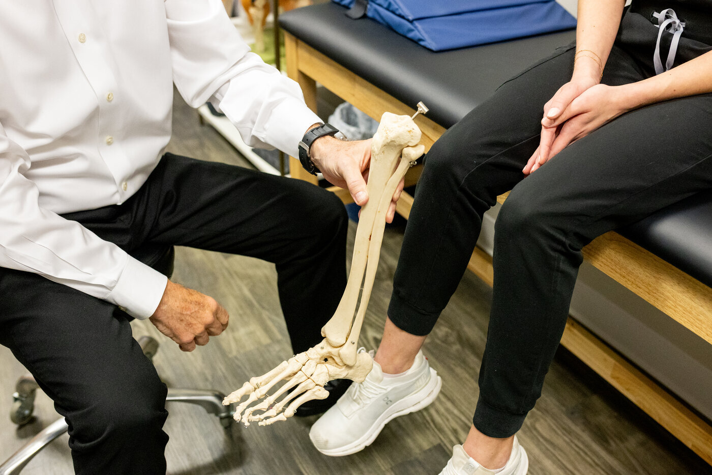 MedLegal Authority provides medical-legal consulting and expert witness support for attorneys and legal teams handling cases involving orthopedic injuries and medical issues.