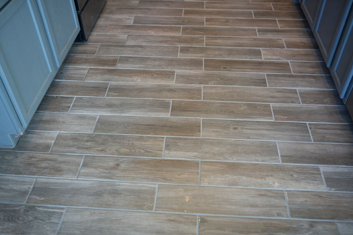 Excel Floor Care Alerts Gilbert Homeowners to Monsoon Dust and Hard Water Buildup in Tile Grout