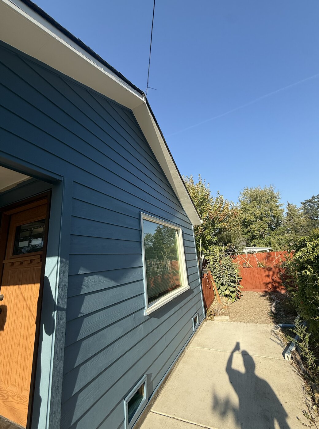 Supreme Projects is a residential remodeling and home improvement company serving Salem, Oregon, and surrounding communities.