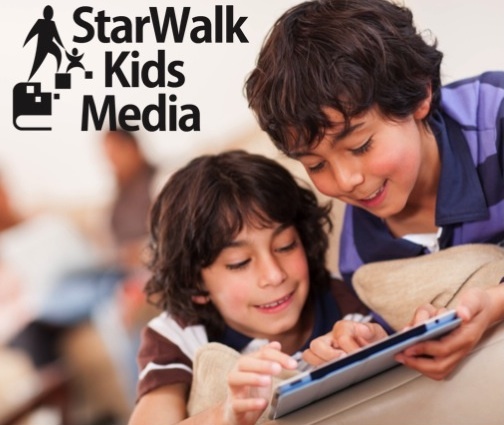 Boys use eBooks on Tablet