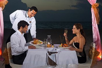 Daniel Iachello: Café Dauphine In New Orleans Five Star Restaurant Review