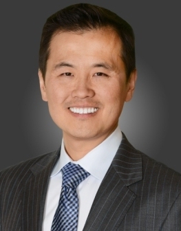 Dr. Douglas Won, founder & director of Lumin SpineCARE