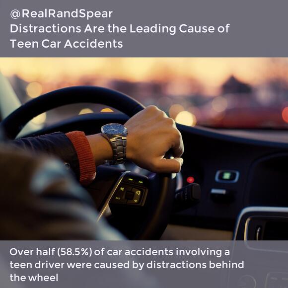 Philadelphia Car Accident Lawyer On the Top 3 Distractions for Teens Driving