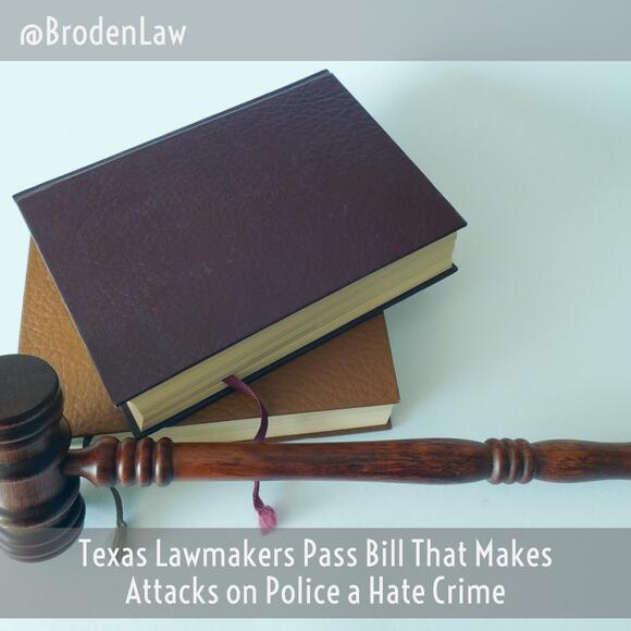Texas Lawmakers Pass Bill That Makes Attacks on Police a Hate Crime
