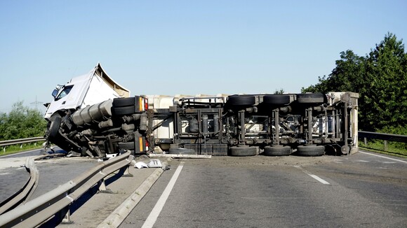 Truck accidents differ from other types of vehicle accidents in a number of ways.