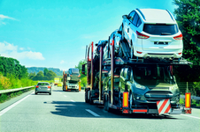 Herbert Law Group Dallas personal injury attorney Zach Herbert explains the dangers of highway hypnosis and truck accidents.