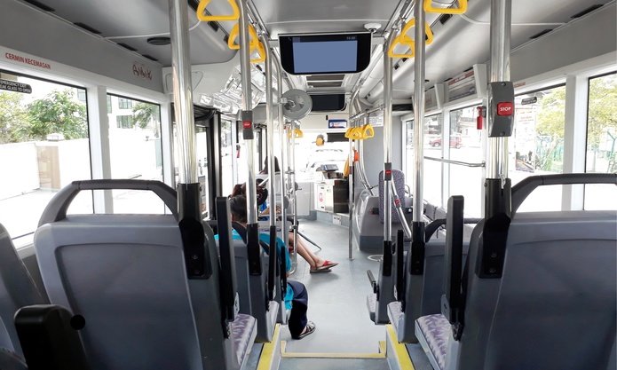 Learn How This Eco-Friendly Bus Captures Its Own Pollution!