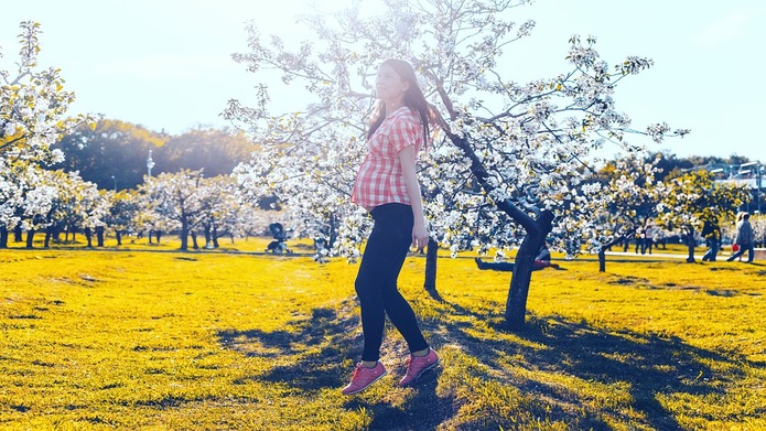 How Outdoor And Indoor Air Quality Affects Expecting Mothers