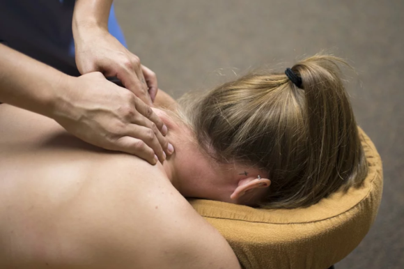 Richardson TX Massage  Therapist  Migraine Pain Tip with Massage Therapy