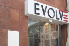 Liquid Metal Is Taking The Decor World By Storm; Here's 5 Reasons Why