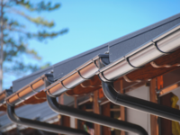 7 Telltale Signs that Show You Need Gutter Replacement
