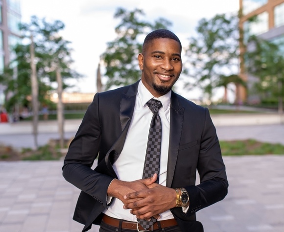 Antoine Cureton Has Helped Over 1,000 People Start Investing in the ...