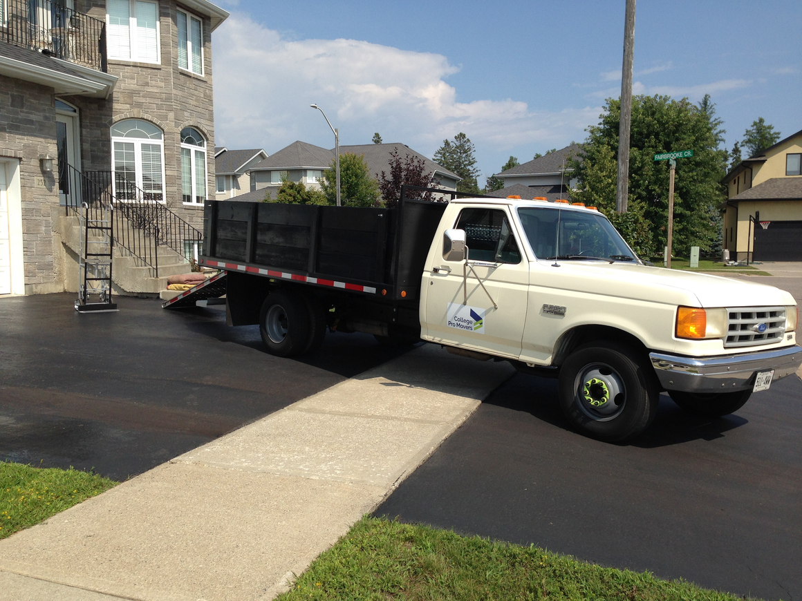 6 Tips You Need To Know To Become An Independent Junk Hauling Contractor