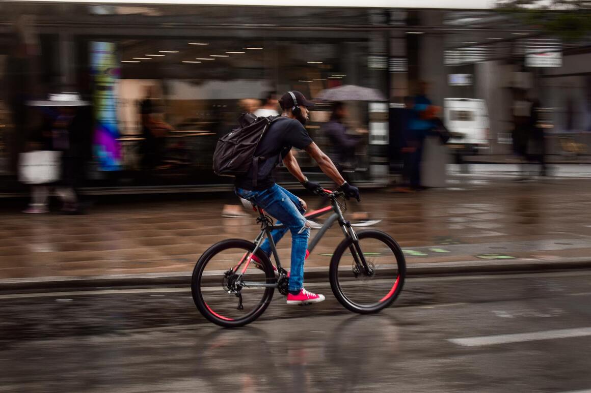 NYC Bicycle Accident Lawyer Glenn Herman Explains New Yorkers Bicycle Parking Problems 