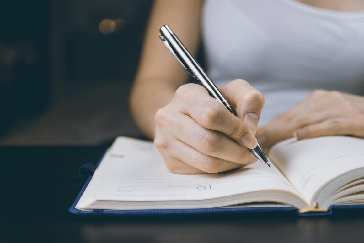 The Best Research Paper Writing Services to Request Expert Research Paper Help