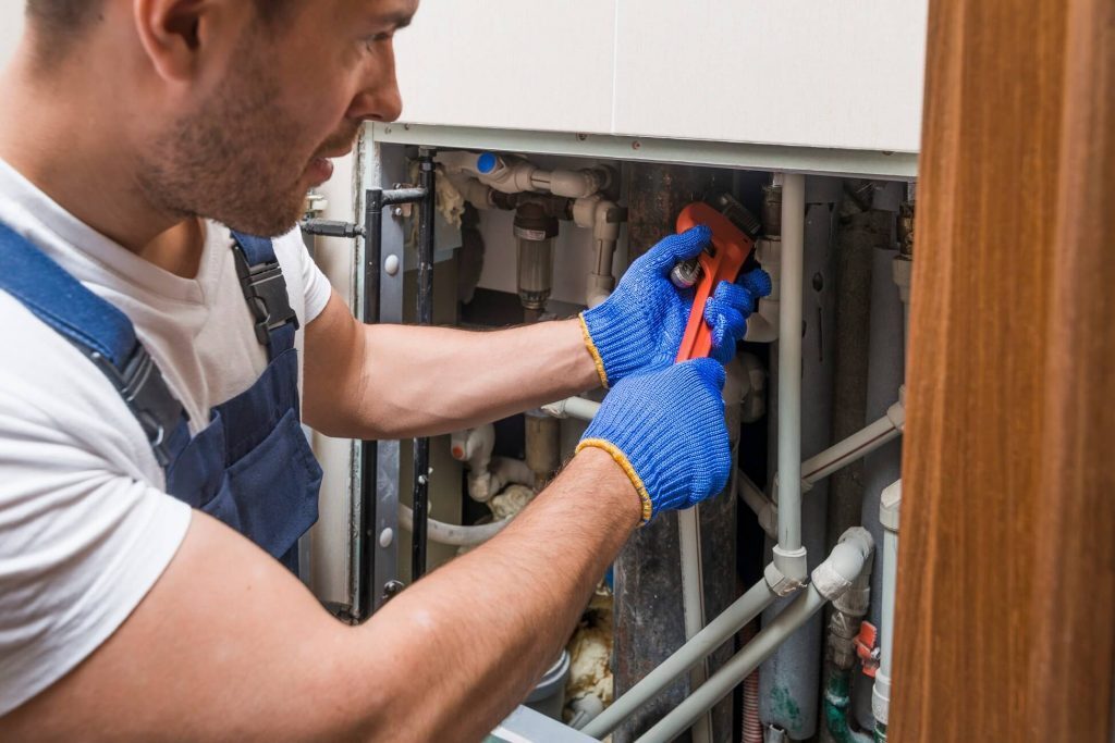 Alpha Tradesman Academy Launches Online Plumbing Course