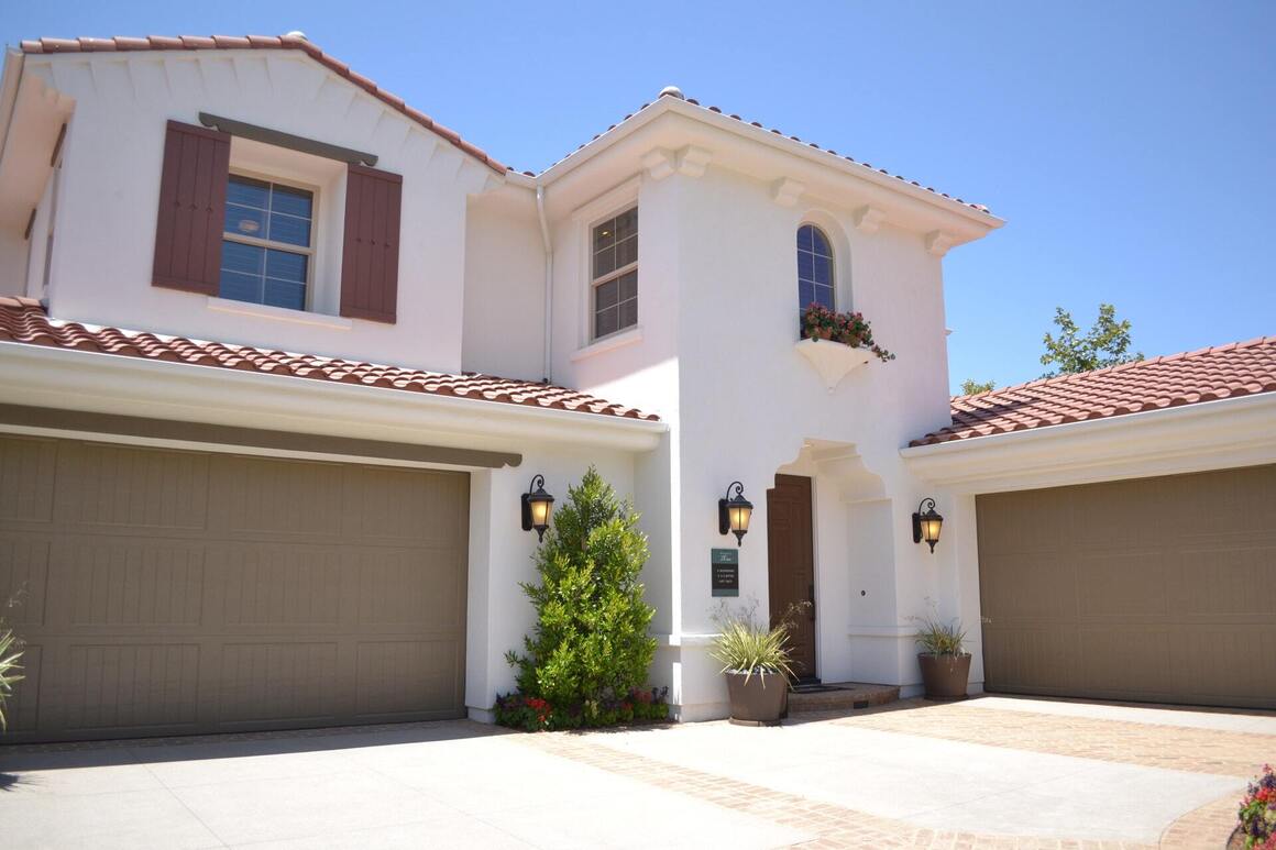 New Garage Door Installation: A Complete Guideline