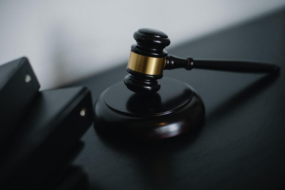 Legal Industry Updates – Outstanding Attorneys Promoted to Top Levels and Honored