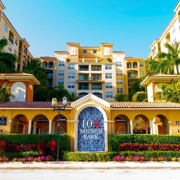 10X Living at Mizner Park - Camino Real Apartments, a 235-unit apartment community located in downtown Boca Raton. 