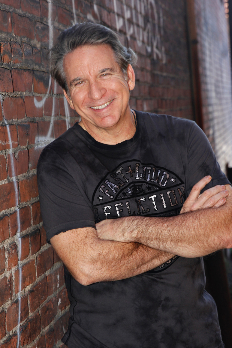 #1 Radio And Sales Chart Artist Releases Father's Day Ode To Vietnam Veterans