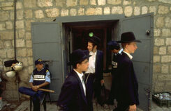 Andrew Lawler Uses His Mastery of American and World History to Shed Light on Present-Day Political Issues