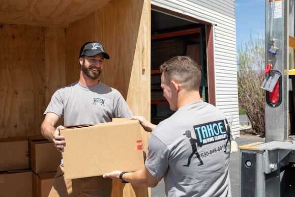 Tahoe Moving Company Provides Free Moving Estimate      