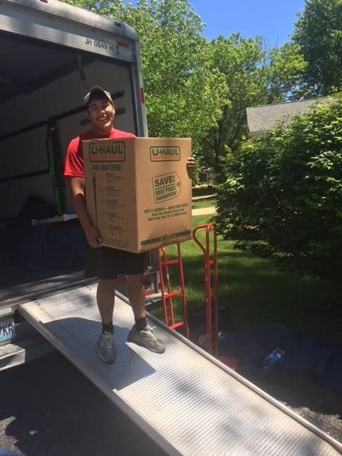 Arch Moving, Reputed St. Louis Movers Providing Free Moving Quotes