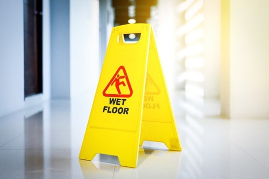 Manhattan Slip and Fall Lawyer Explains Comparative Negligence and Damages in Slip, Trip and Fall Cases