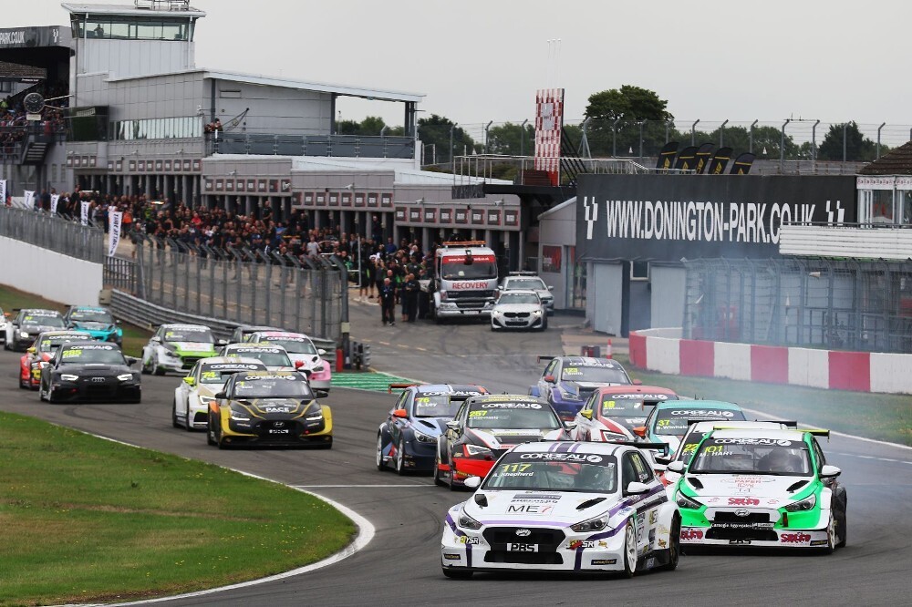 Touring cars final round TCR UK 2022 - photo Jakob Ebrey Photography 
