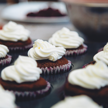 Sweethaus.com Acquires Jenniferbakes.com, Welcomes Readers 