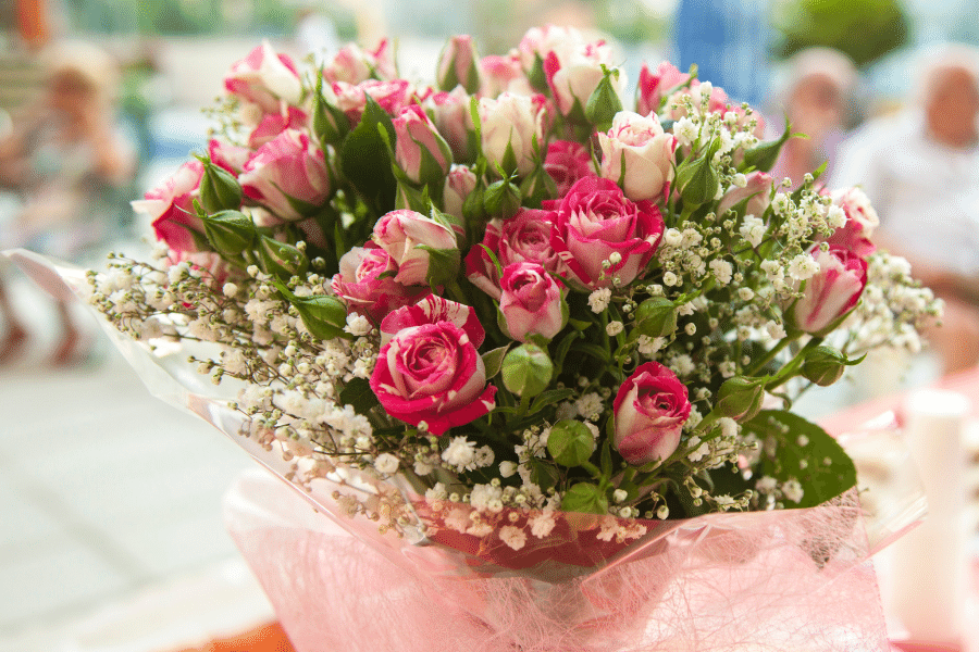 Mina Blombud Now Delivers All Over The World 