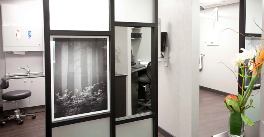 Royal Centre Dental Group, Leading Downtown Vancouver Dentist Expands Website 
